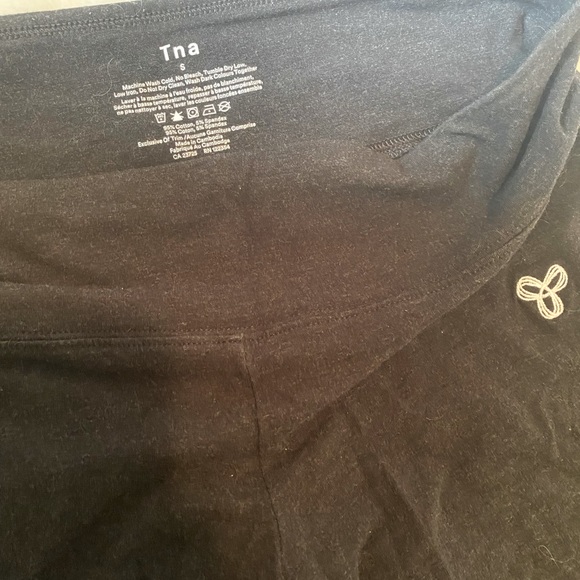 TNA leggings - Picture 2 of 2